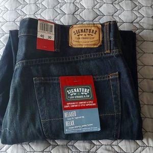 NEW - Levi Jeans